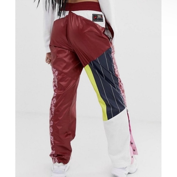 Nike NSW Women’s Track Pants - Picture 3 of 3